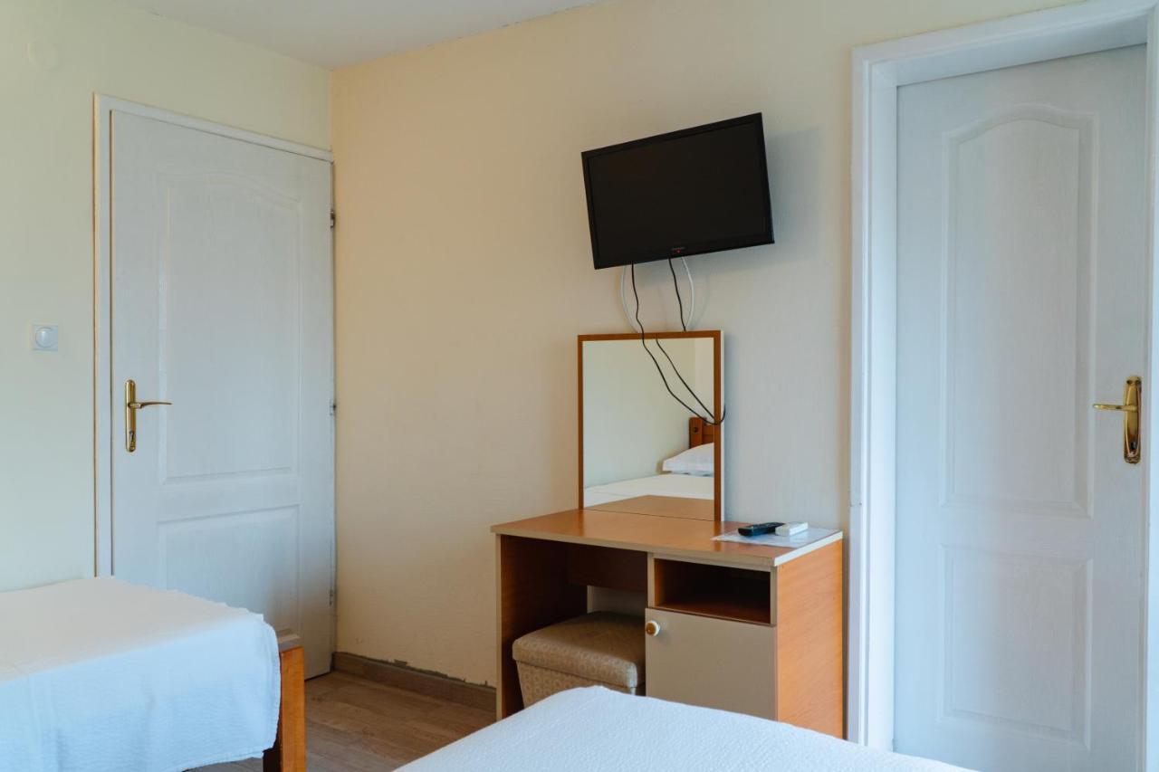 Guest House Buskovic Budva Extérieur photo