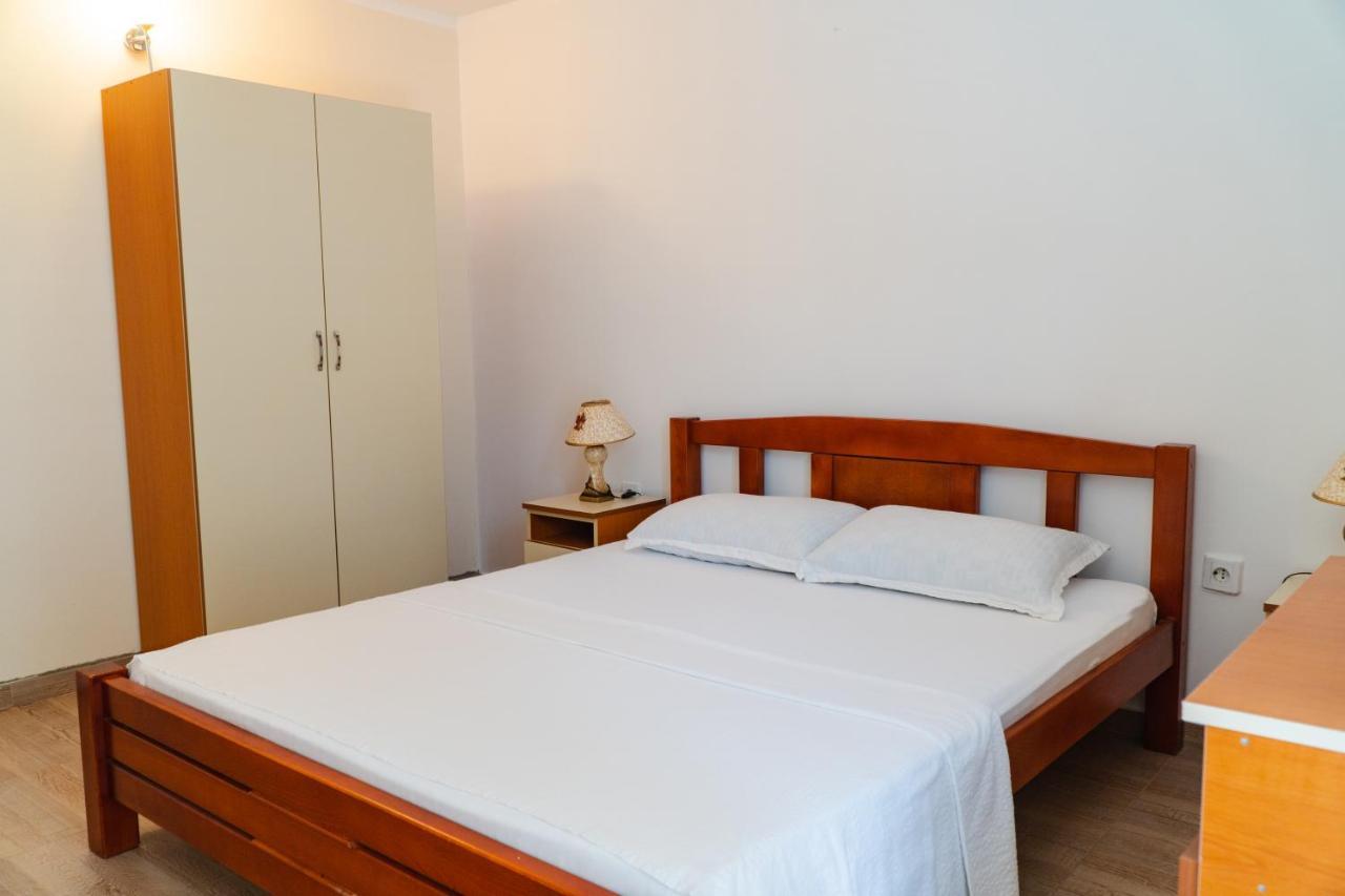Guest House Buskovic Budva Extérieur photo