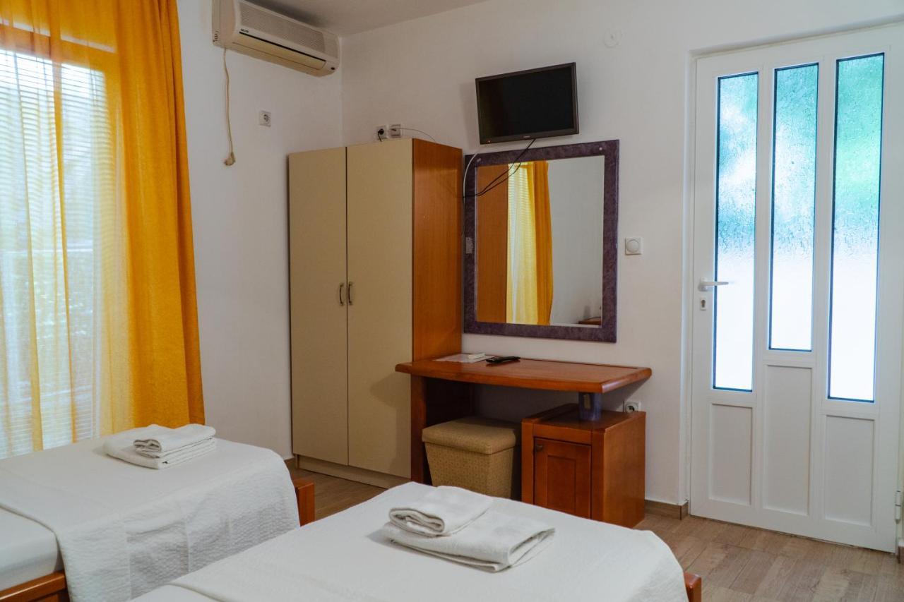 Guest House Buskovic Budva Extérieur photo