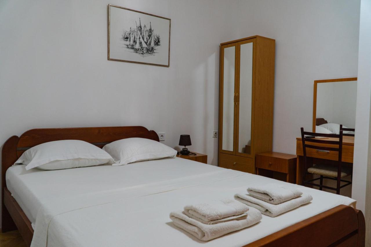 Guest House Buskovic Budva Extérieur photo