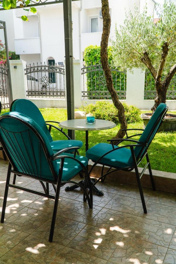 Guest House Buskovic Budva Extérieur photo